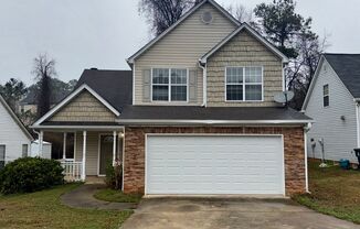 Open, Updated 3 Bed/2.5 Bath Home in Jonesboro!