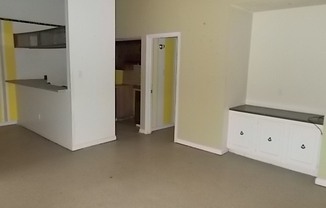 1 bed, 1 bath, 875 sqft, $800, Unit 8703-A