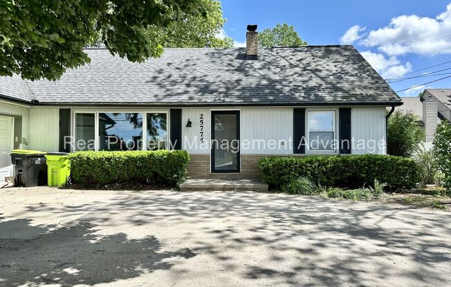 Novi Charmer with 4 Bedrooms and 2 Full Baths