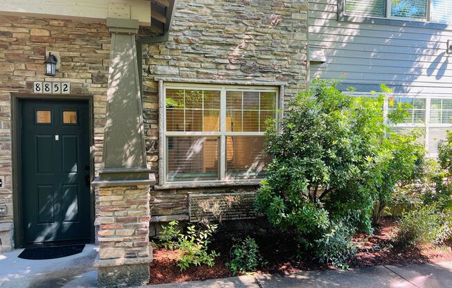 Beautifully Updated Lower Level 2 Bedroom Unit with Clubhouse, Pool, and Exercise Room