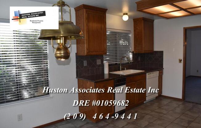 1947 AMBERWOOD CT