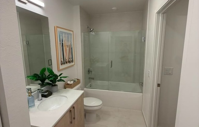 1187 NW 123 CT