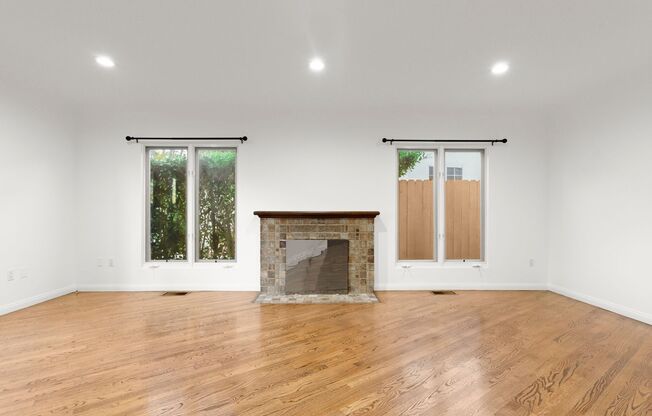 (Ellie:B) 900-902 Havenhurst Drive &amp; 8117 Willoughby Avenue