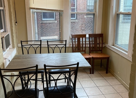 30 Glenville Ave # 2O
