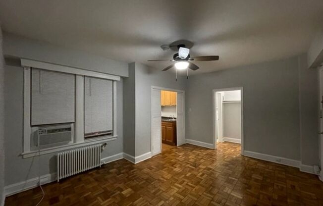 Studio, 1 bath, 300 sqft, $1,700, Unit 602