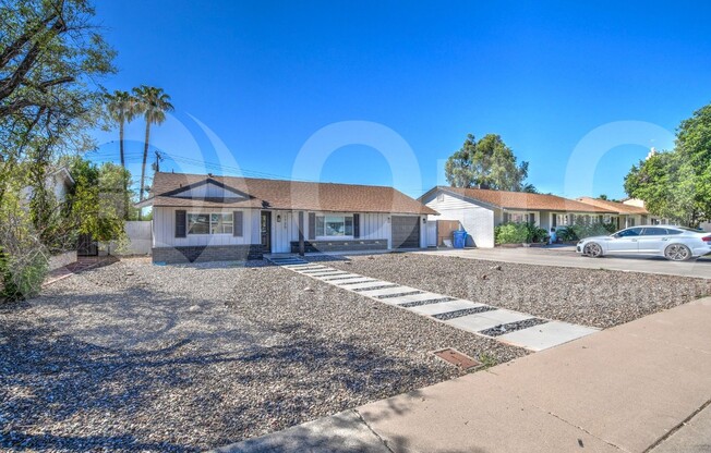 1725 W MITCHELL DR
