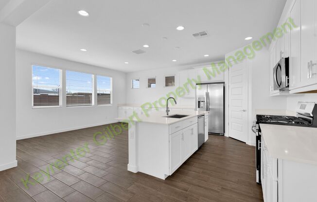 Corner Lot 4 bed/3 bath in Hawes Crossing Community of Mesa
