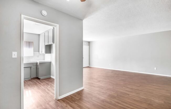 Cazador Court Apartments