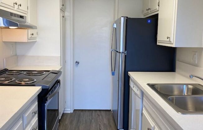 1 bed, 1 bath, 750 sqft, $2,900