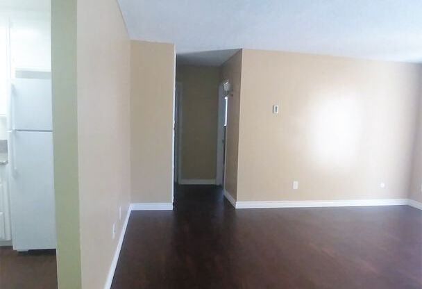 2 beds, 2 baths, 925 sqft, $2,450, Unit 58