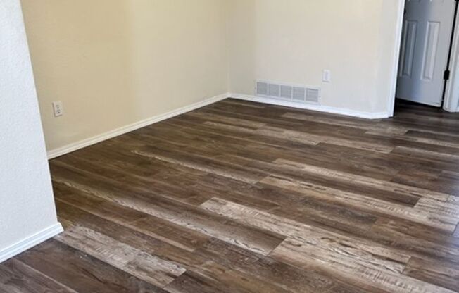 3 Bedroom plus loft and Community Pool