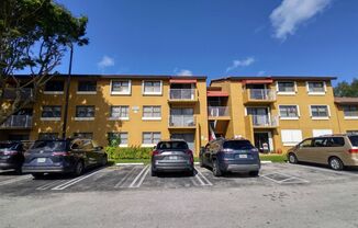 2 beds, 1 bath, $2,250, Unit #I-103