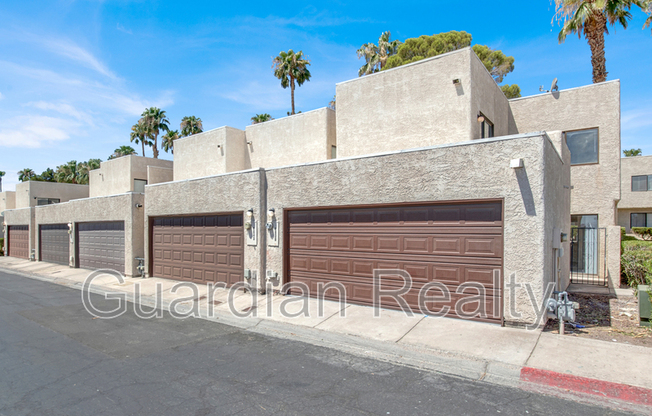 2639 JACYRA AVE