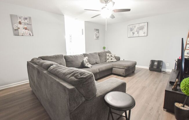 Pet Friendly Three Bedroom with Basement!