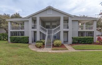 Beautiful 1bed/1 bath Condo with a Balcony For Rent at Regency Park in Lake Mary!