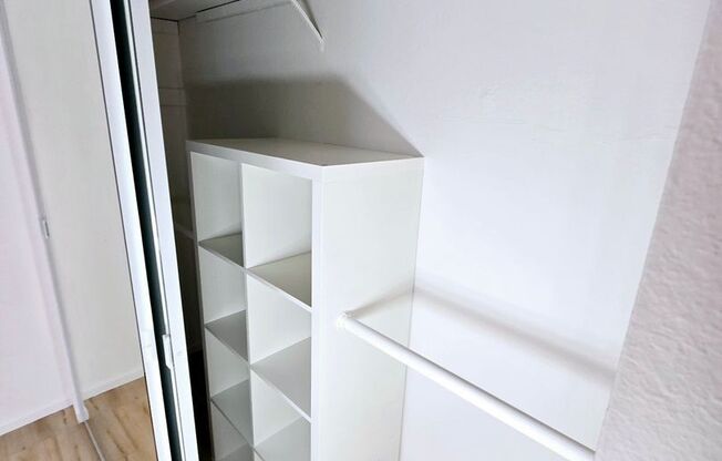 2 beds, 2 baths, 1,000 sqft, $3,195, Unit 205