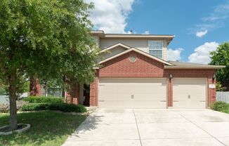 Charming 3-Bedroom, 2.5-Bath Home in Cibolo – Move-In Ready!