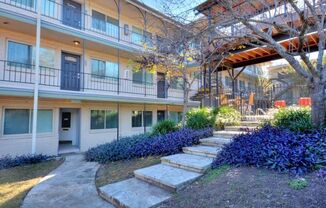 78704 1bed/1bath Condo