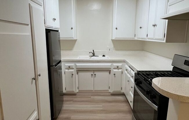 1 bed, 1 bath, $1,895