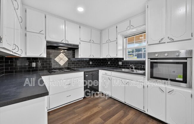 7217 TIMBERLANE DR
