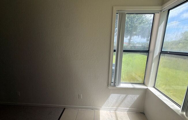 A Roomy 2BR/2BA Retreat in Winter Park