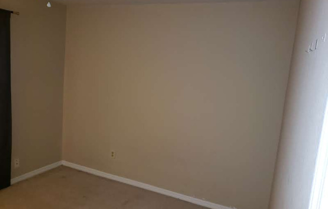 725 North Lincoln Street