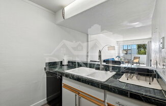 2 beds, 2 baths, 932 sqft, $1,450, Unit Unit 229e