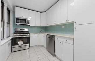 1 bed, 1 bath, $1,800, Unit # 2G