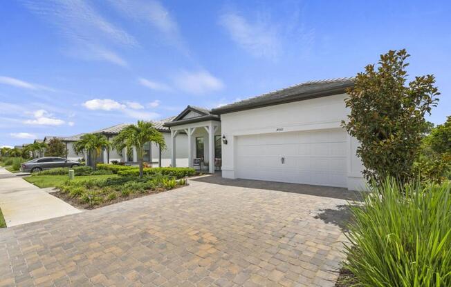 14560 EAGLE BR DR