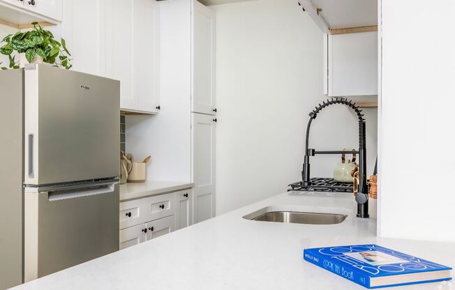 1 bed, 1 bath, 528 sqft, $1,695, Unit #43
