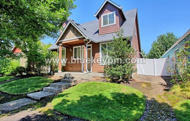 3 Bed, 2.5 Bath Home in Battle Ground With Primary Suite on Main Floor