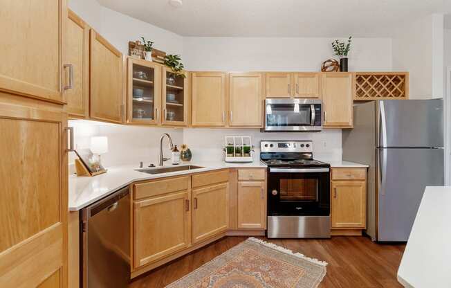 Dominium-Bluffs at Nine Mile Creek-Kitchen