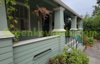 2 beds, 1 bath, $2,395