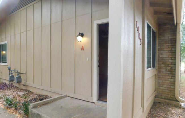 Armstrong Living Trust #8 (5403 Westgate Blvd)