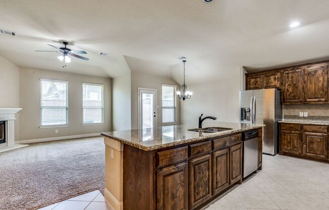 Beautiful 3 Bedroom with Bonus Media Room