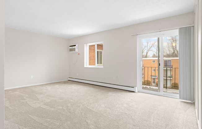 1 bed, 1 bath, 680 sqft, $1,025, Unit 377-301