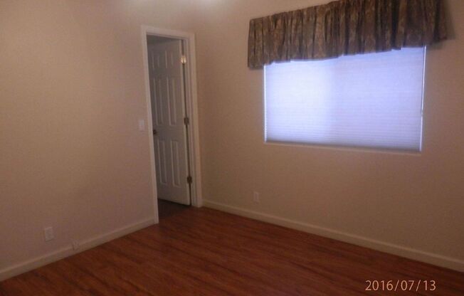 3 beds, 2 baths, $1,700