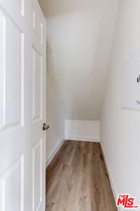 2 beds, 1.5 baths, 1,300 sqft, $3,080, Unit 109