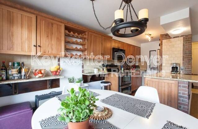 1270 N. Marion St  Unit 312