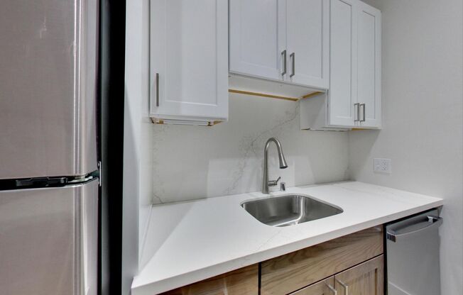 1 bed, 1 bath, 720 sqft, $2,457, Unit 23