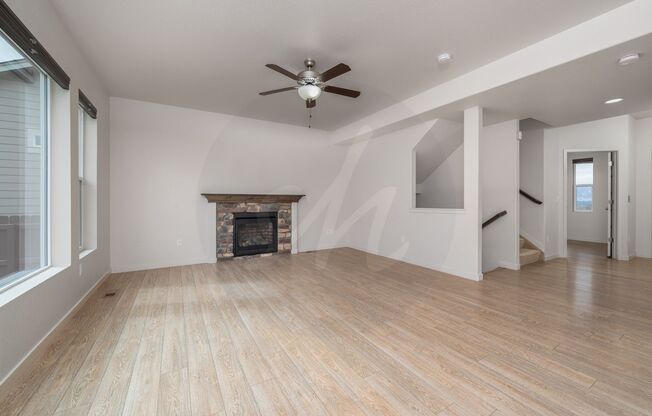 Beautiful 2 Story home in North Fork