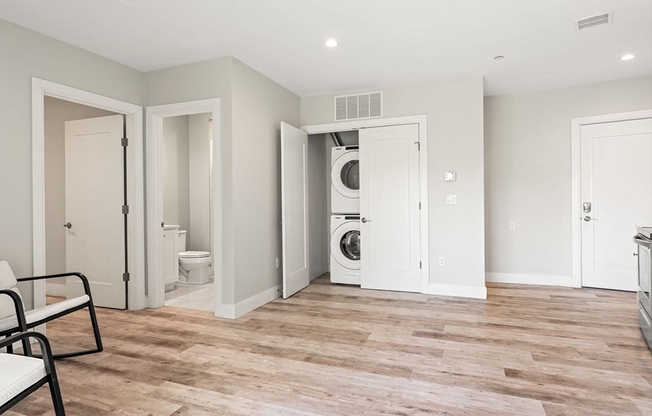 1 bed, 1 bath, 499 sqft, $3,299, Unit 309
