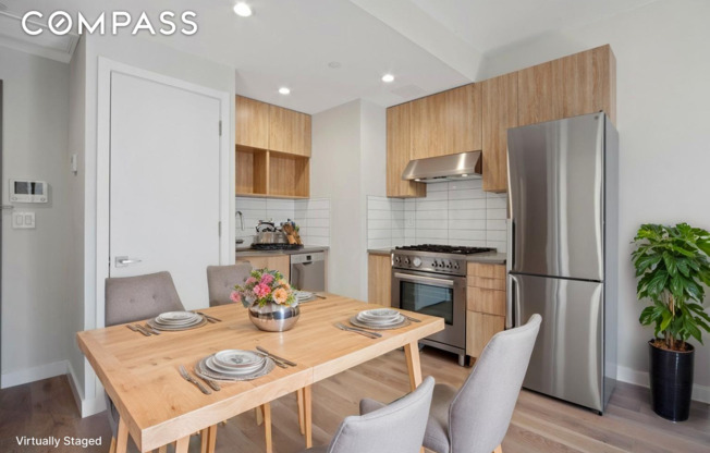 14 33 31 AVE