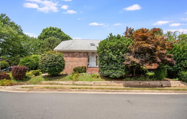 4572 SHETLAND GRN RD