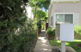 1 bed, 1 bath, $1,975, Unit Apartment #9