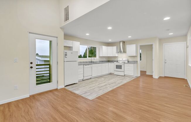 Stunning 3-Bedroom Home in Port Orchard