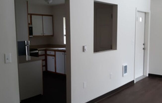 Fully Remodeled Ground floor 2 bedroom, 1 bath 844 sq ft apartment