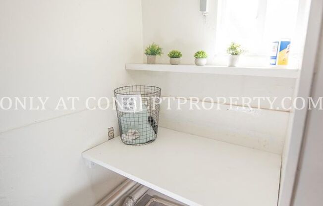 1 bed, 1 bath, 525 sqft, $1,345, Unit 19