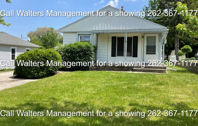 Pewaukee 3 Bedroom 1 Bath Home for Rent