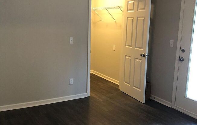 Charming 2 bedroom home in Gainesville!
